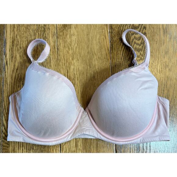 Victoria’s Secret Body by Victoria Lined Demi Underwire Bra in Pink Sz 36D - Picture 1 of 3